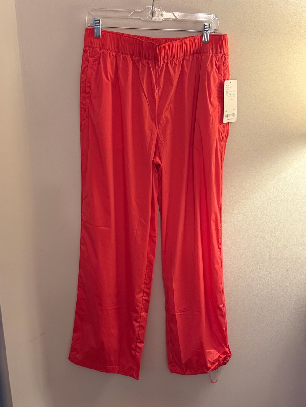 NWT Athleta Rise Pant w/ cinchable hem size M